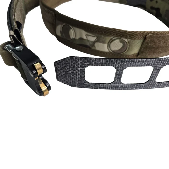 M-LOK Tatou Magnet Belt — Tegris composite shell and magnetic docking hardware detail