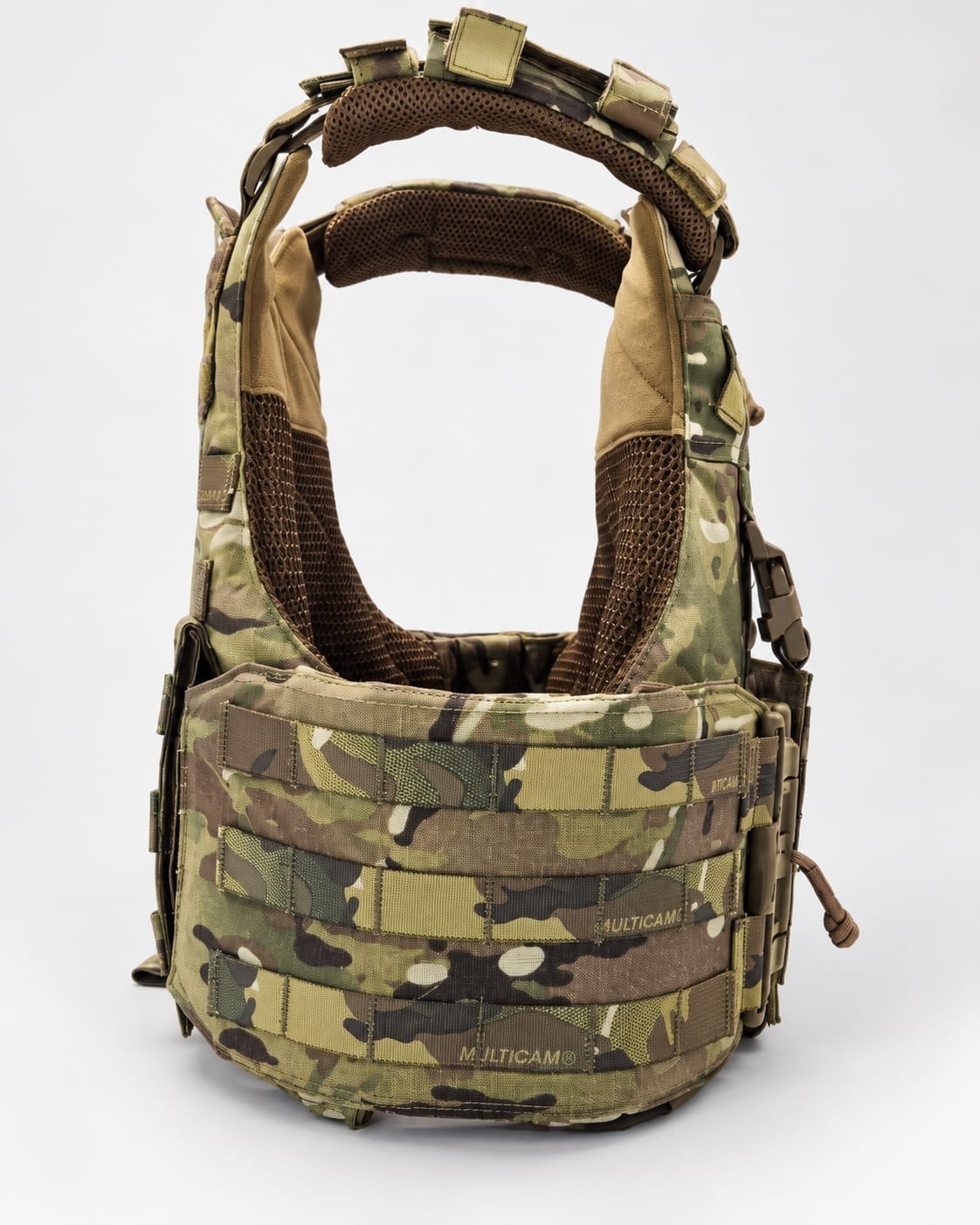 MultiCam — 3/4 avant